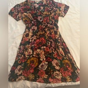 Billabong, size M, floral dress